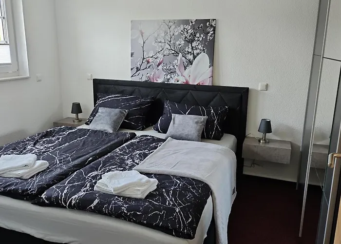 Moderne In Westfalen * Steinheim (Westphalia)